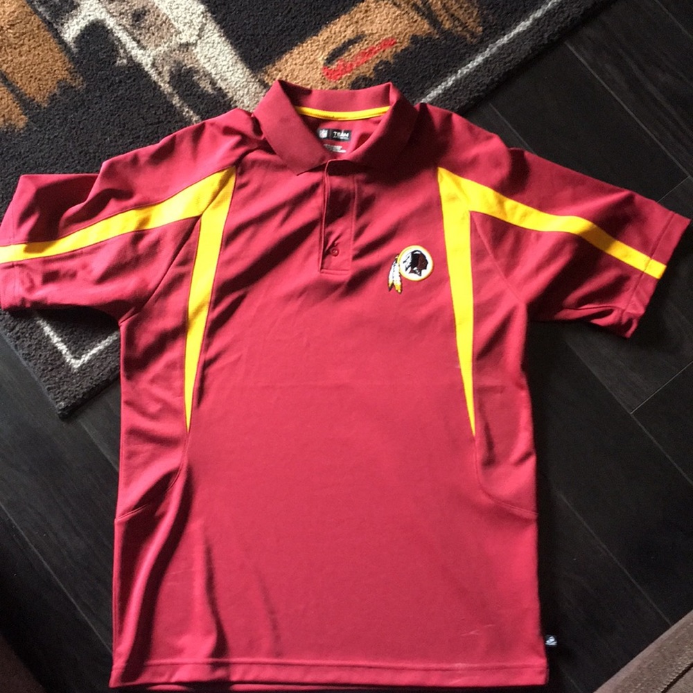 NFL Team apparel medium collar shirt